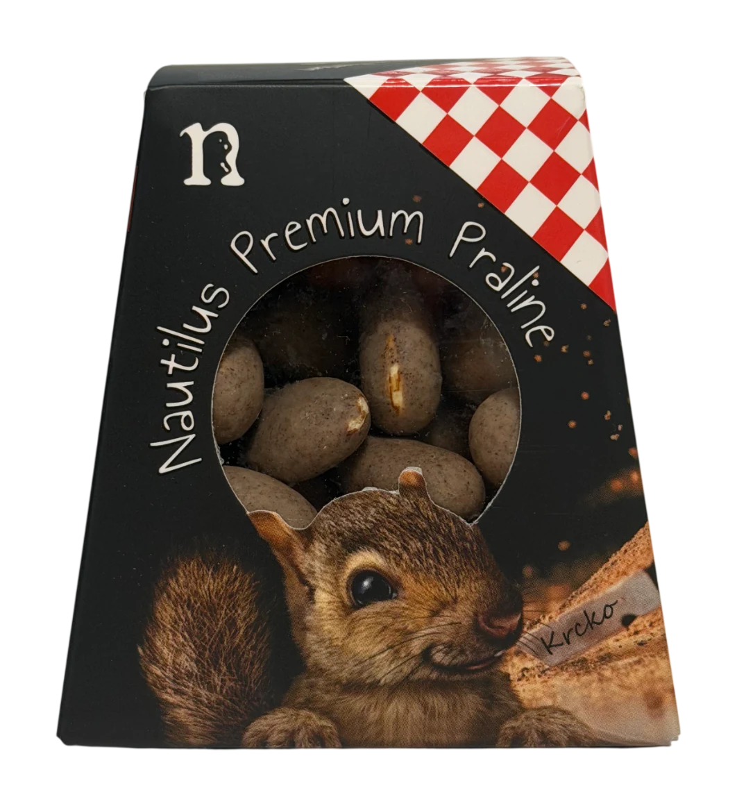 Nautilus white chocolate and cinnamon covered almonds packaging